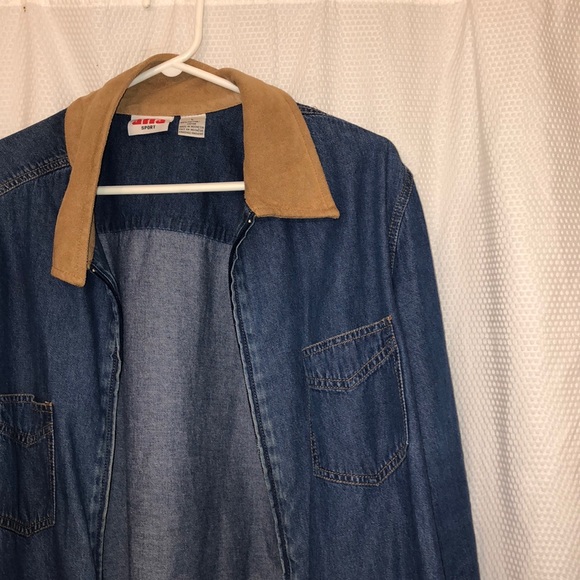 Zip up jacket - Picture 2 of 4